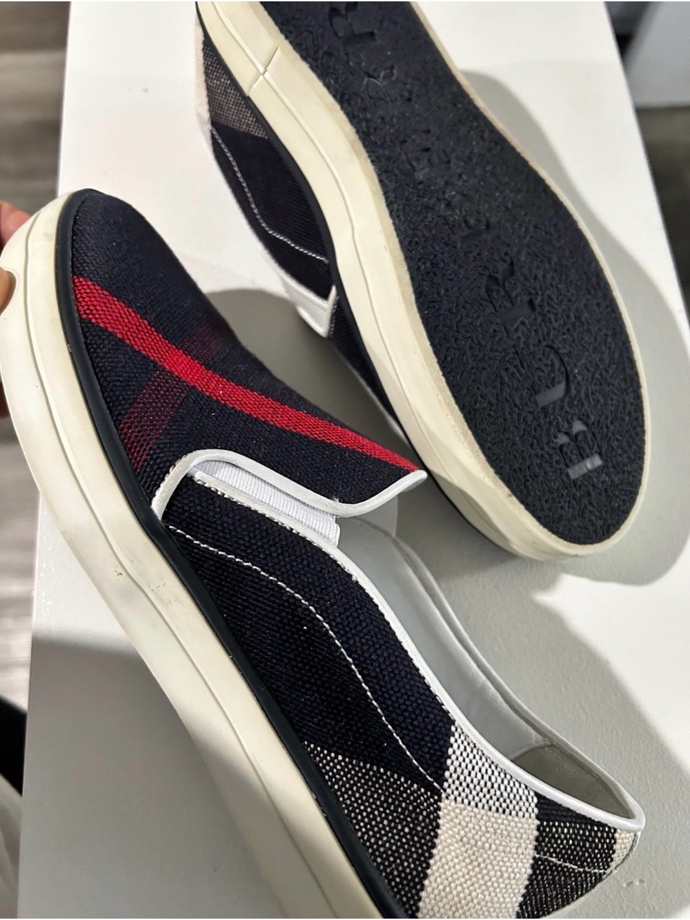Burberry Black, Red & White Knit Slip-On Loafers